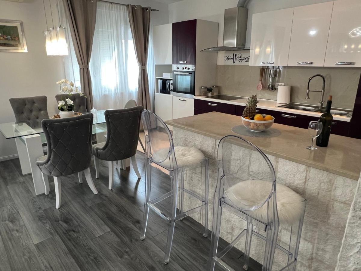 Apartment Anachi Split Exteriör bild
